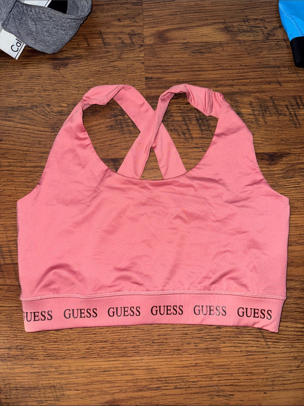 GUESS Pink Cross-Back Logo Sports Bralette 29.1.B10
